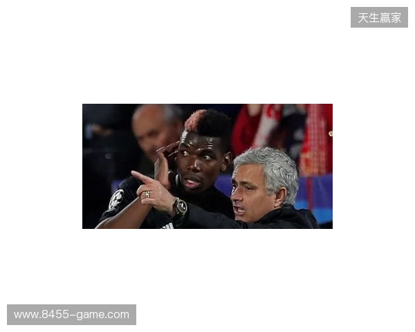 邮报:穆里尼奥当年知道训练场有媒体,故意挑起与博格巴冲突 邮报:穆里尼奥当年知道训练场有媒体,故意挑起与博格巴冲突