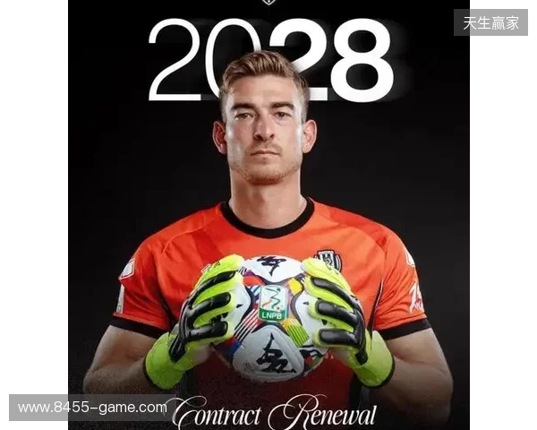 意乙切塞纳官方：和小克林斯曼续约，新合同至2028年