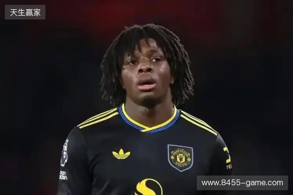 TA：曼联球员多古腿筋受伤，预计伤缺10周